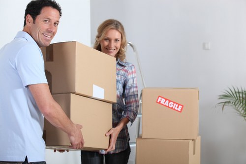 Packing and transport support for a local office move
